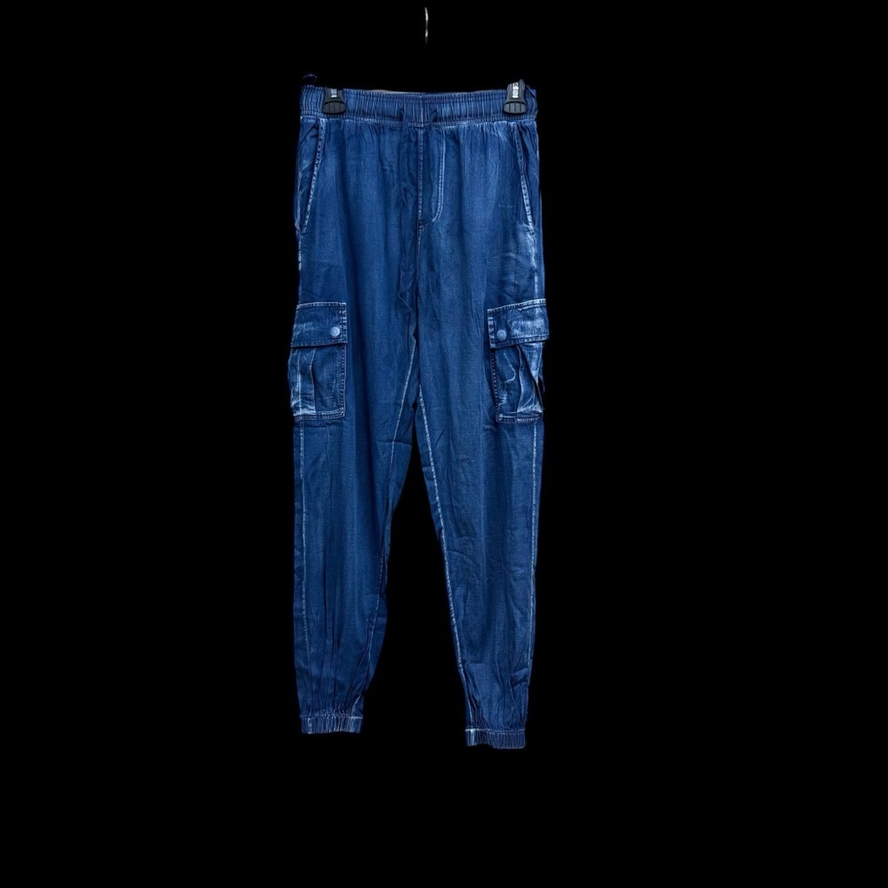 She + Sky Women’s lightweight denim Joggers BNWT Small